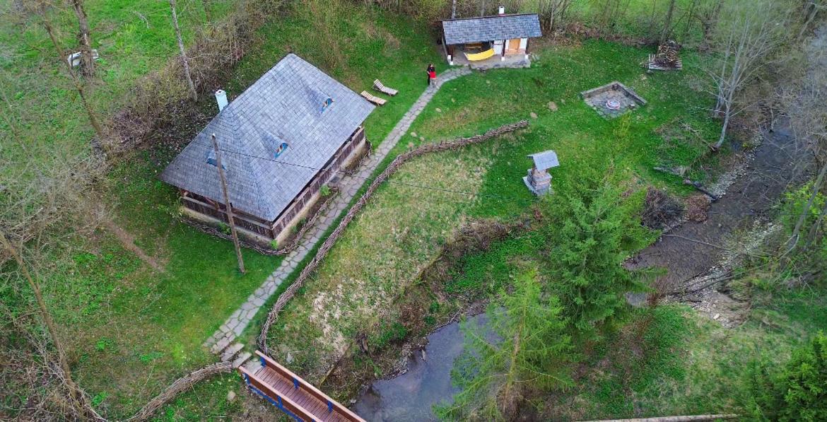 Вилла Casa Lu' Ion Вишеу-де-Сус Экстерьер фото